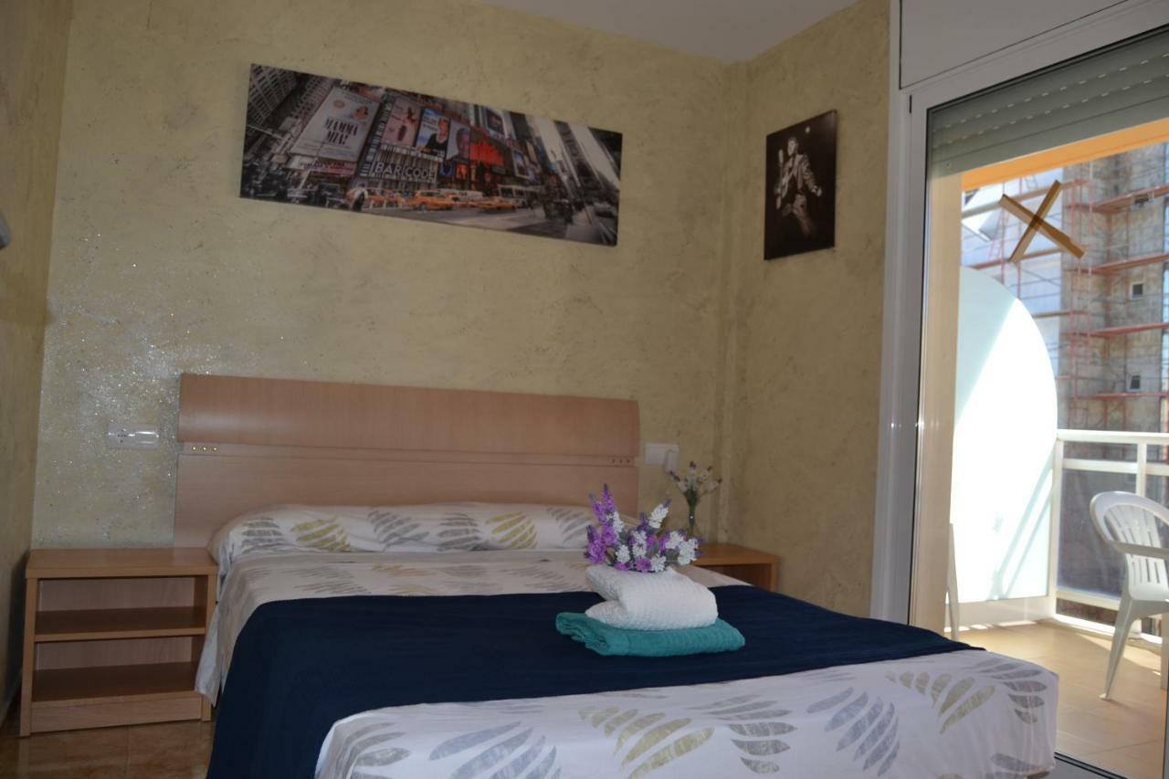 Appartamento Fabuloso Apartamento Familiar Con Piscina En Salou Esterno foto