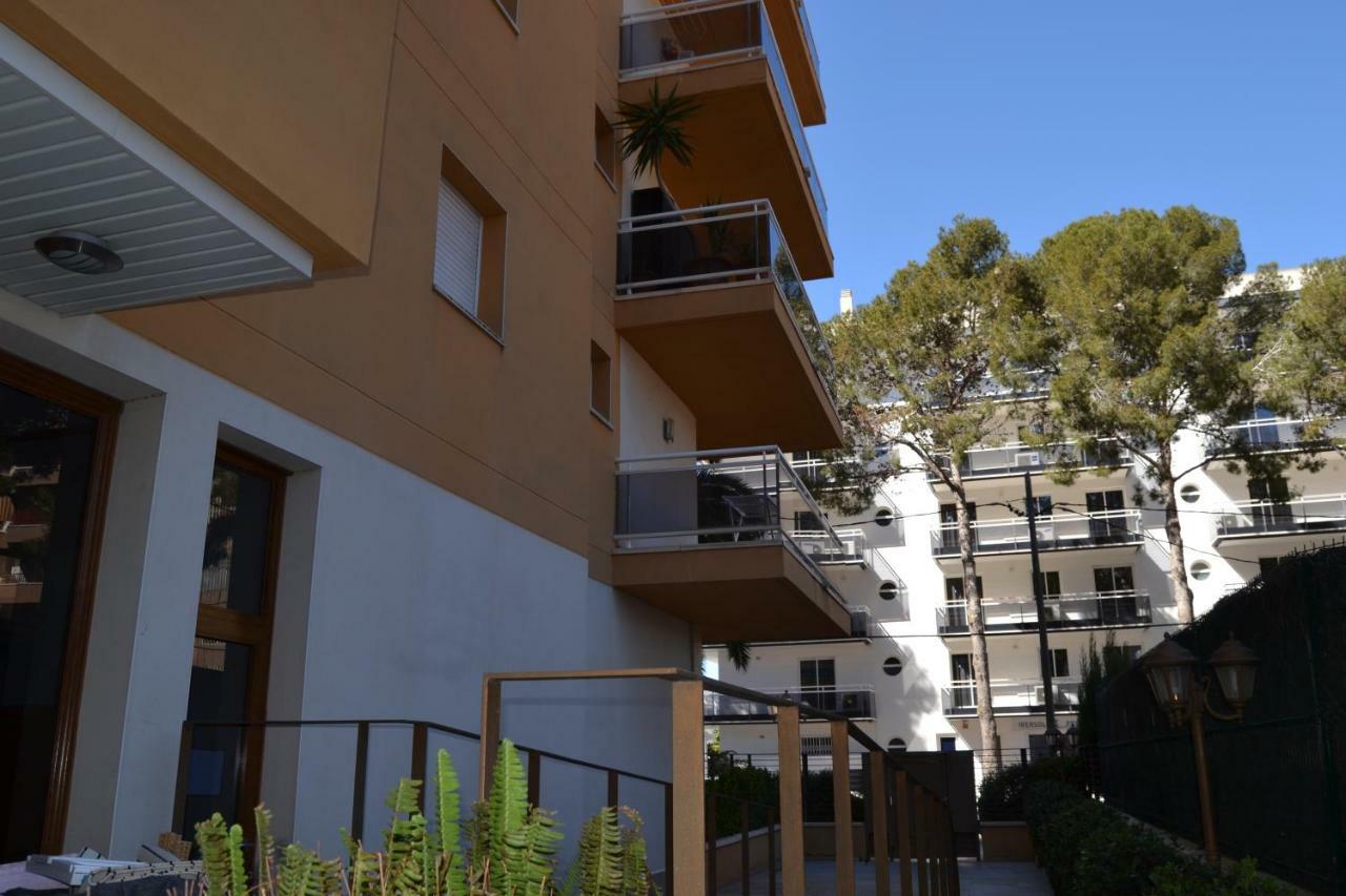 Appartamento Fabuloso Apartamento Familiar Con Piscina En Salou Esterno foto