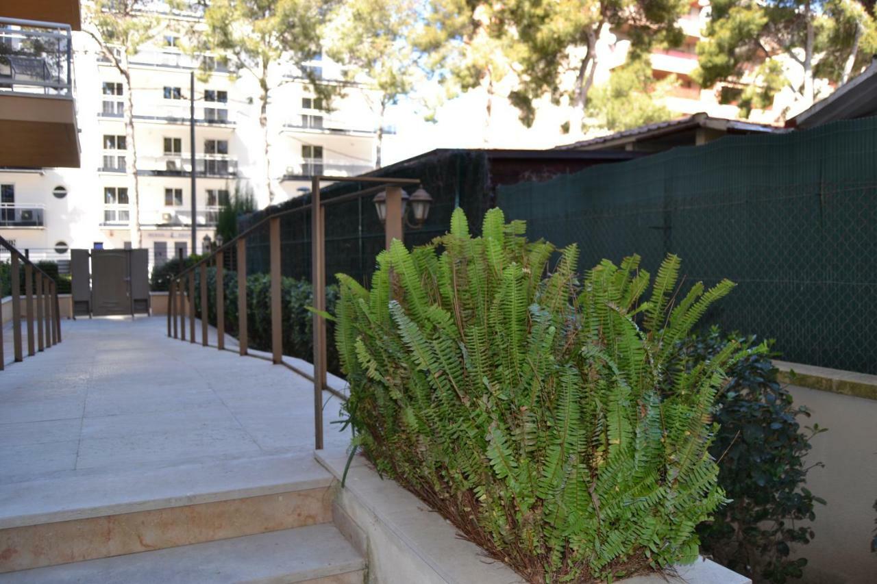 Appartamento Fabuloso Apartamento Familiar Con Piscina En Salou Esterno foto
